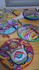 Mandala Decorativa em Porcelana com Cordão – 17 cm